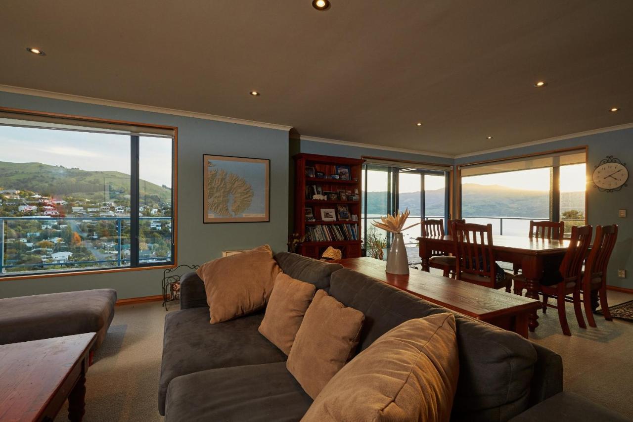 Akaroa Holiday Home Spacious And Quite With Stunning Harbour Views And Close To Town Eksteriør bilde