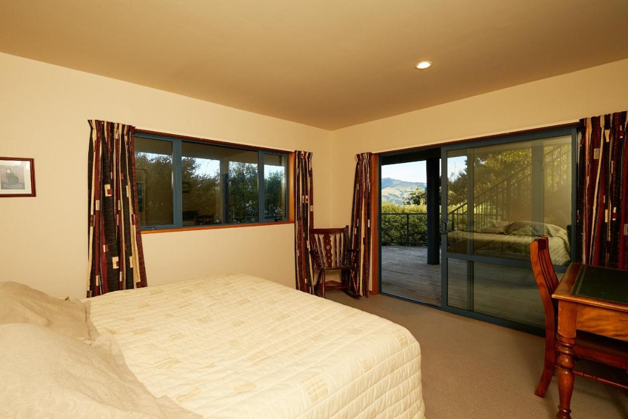 Akaroa Holiday Home Spacious And Quite With Stunning Harbour Views And Close To Town Eksteriør bilde